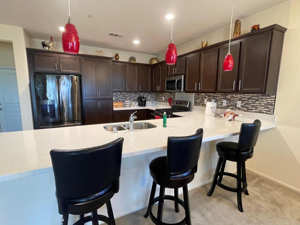 Spacious And Modern Home Near Temecula Wineries Murrieta Kültér fotó